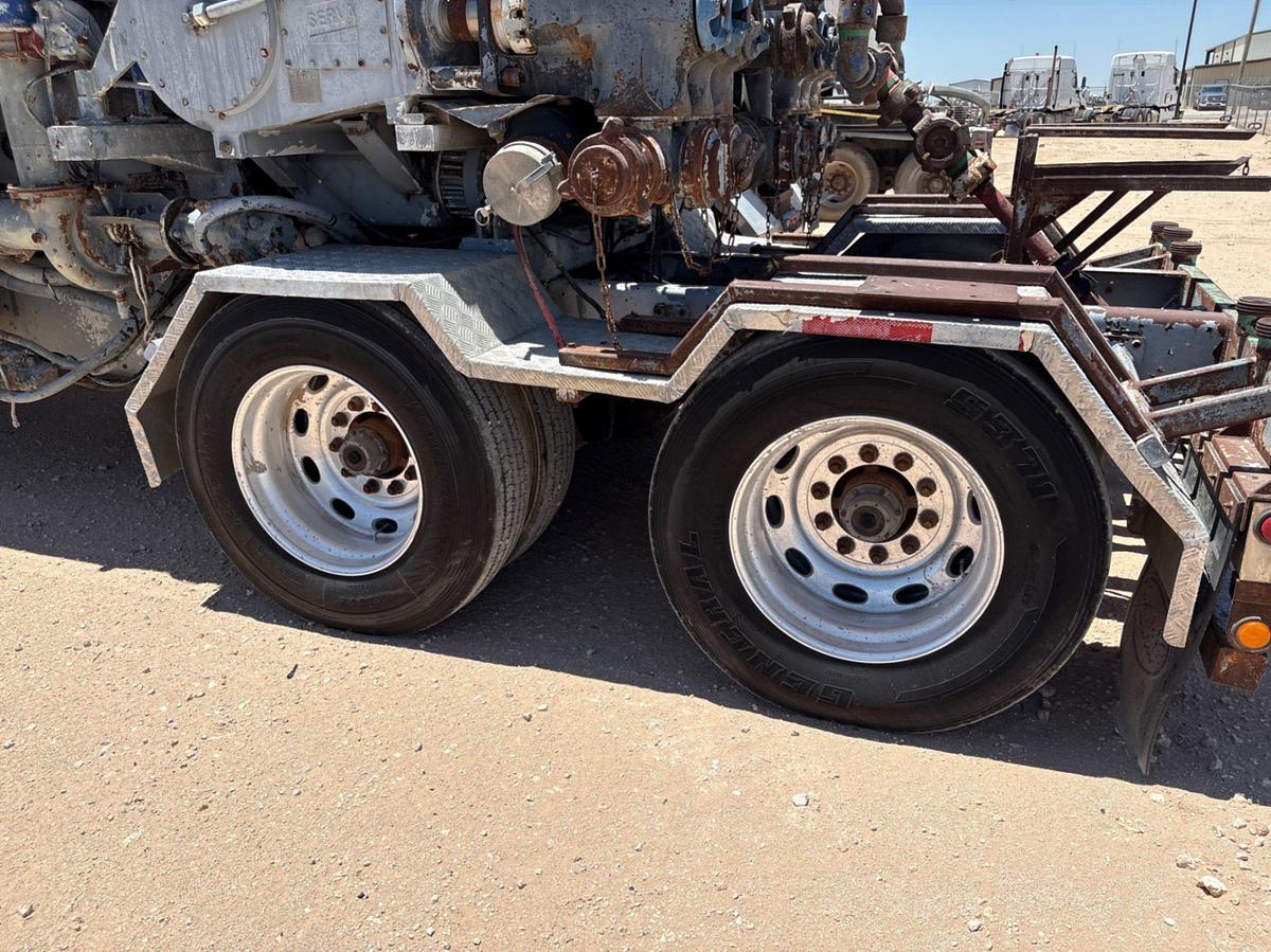 Used 2010 EMI ATOKA 26-SD-26-2 DOUBLE PUMPER TRAILER