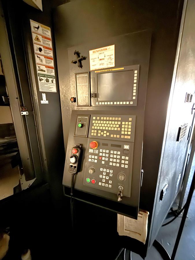 Used 2018 HYUNDAI WIA KH63G HORIZONTAL CNC MACHINING CENTER