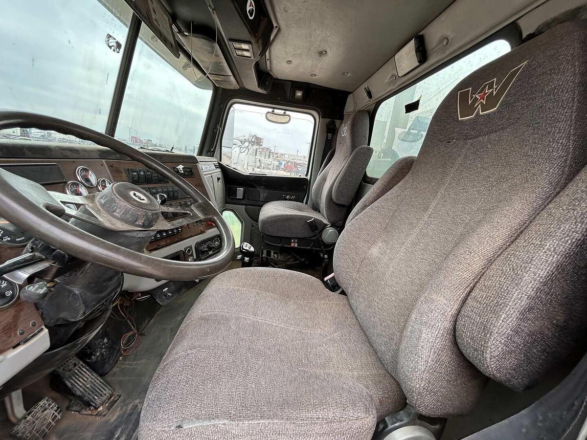 Used 2013 WESTERN STAR 4900 SB HYDROVAC TRUCK