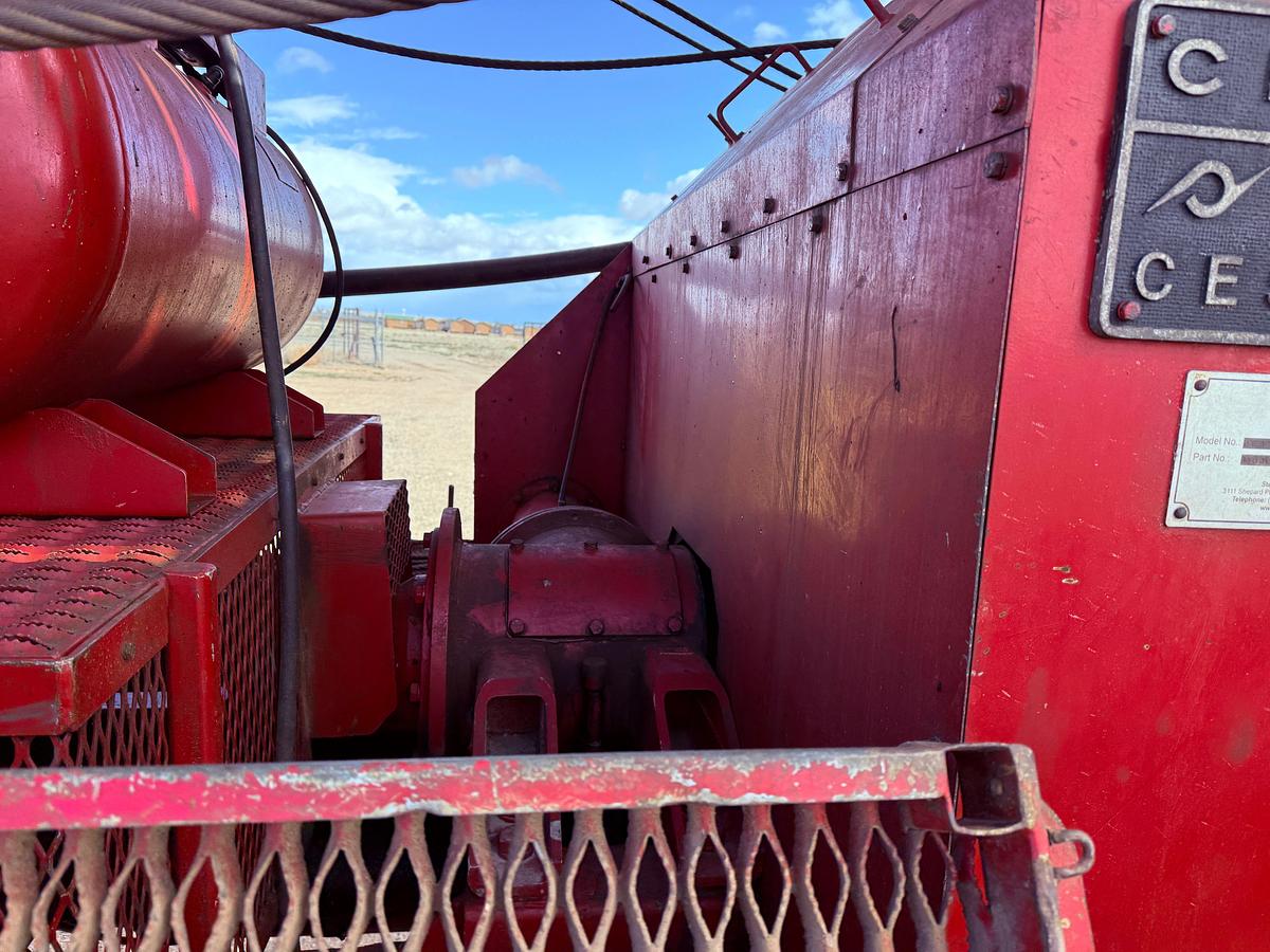 Used 2004 CROWN CE550 DD 104’-250K 5-AXLE WELL SEEVICE WORKOVER RIG