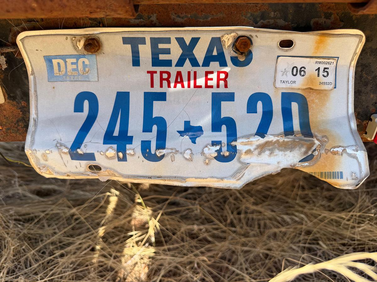 Used 28' Tandem Dual Wheel Gooseneck Trailer (INOP)