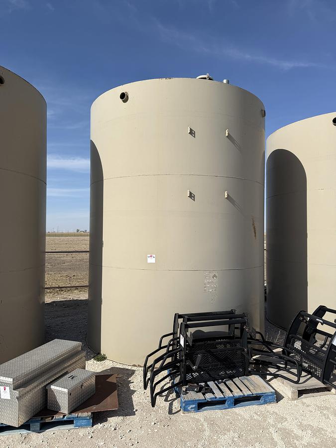 Used 2007 CRALL PRODUCTS 12’ DIA X 15’ H 300 BBL CRUDE OIL STORAGE TANK