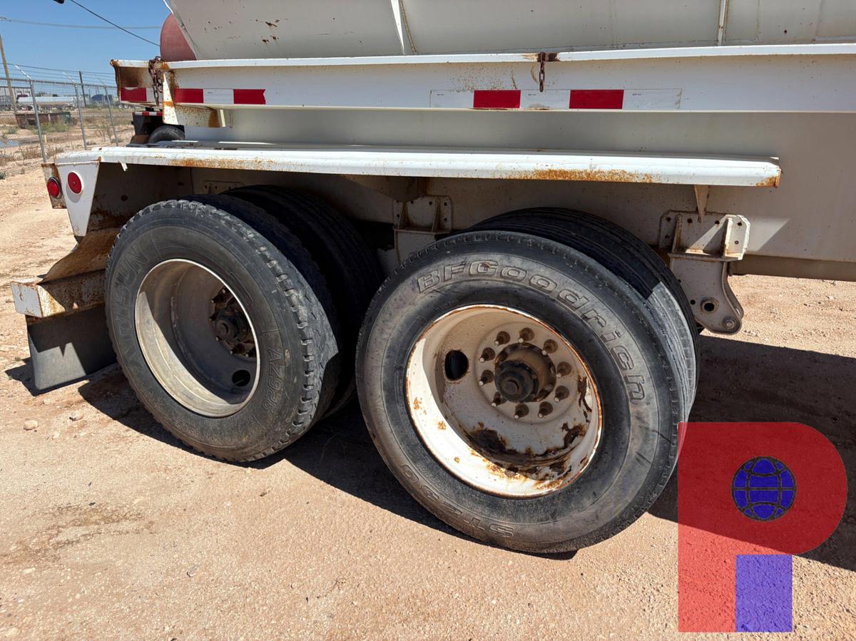 Used 2012 OVERLAND TANK 10,000GAL 3-COMPARTMENT T/A ACID TRANSPORT TRAILER