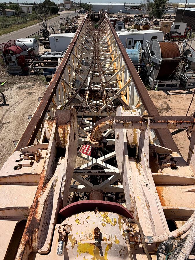 Used Walker Neer Apache 500 HP Trailer Mtd. Drilling Rig