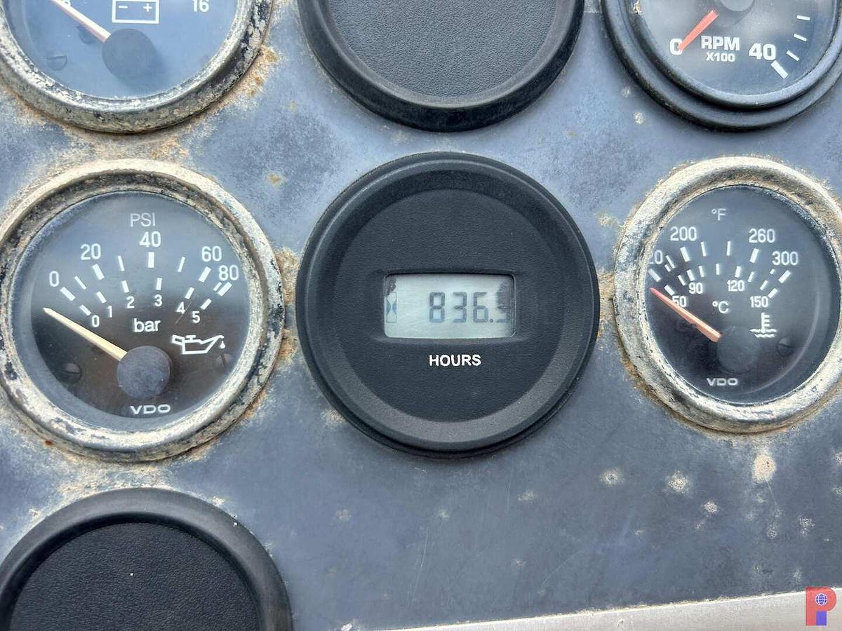 Used 2018 TIGER MANUFACTURING CO. DOUBLE POD PNUEMATIC DRY BULK TRAILER