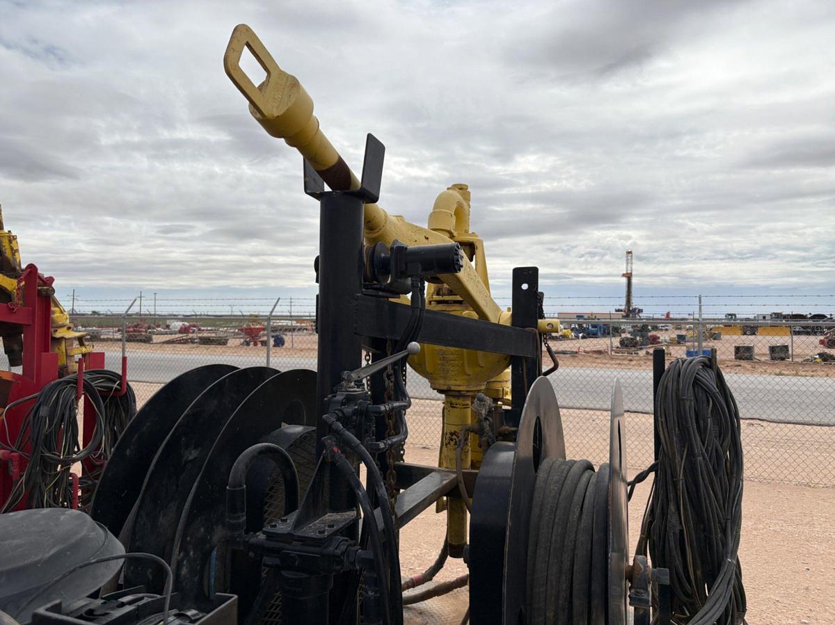 Used Bowen 2.5 85-ton power swivel unit mtd on t/a 2024 gooseneck trailer