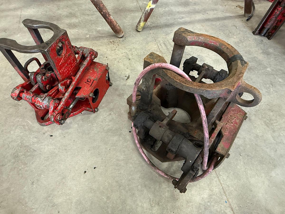 Used (1) OIL COUNTRY 125-TON TUBING SPIDER (INCOMPLETE) & (1) CAVINS MODEL B 55-TON DRESSED TUBING SPIDER