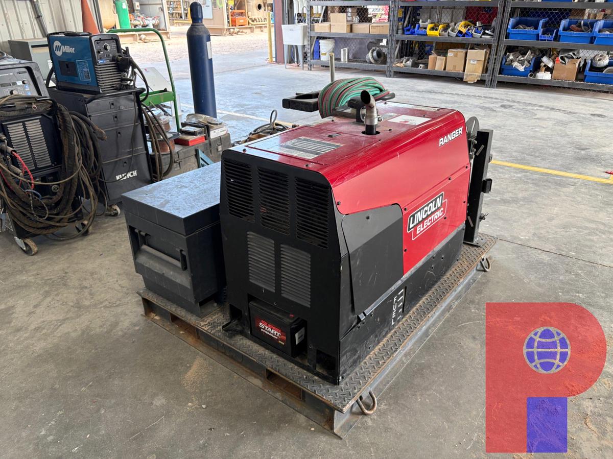 Used LINCOLN ELECTRIC RANGER225 WELDING SKID