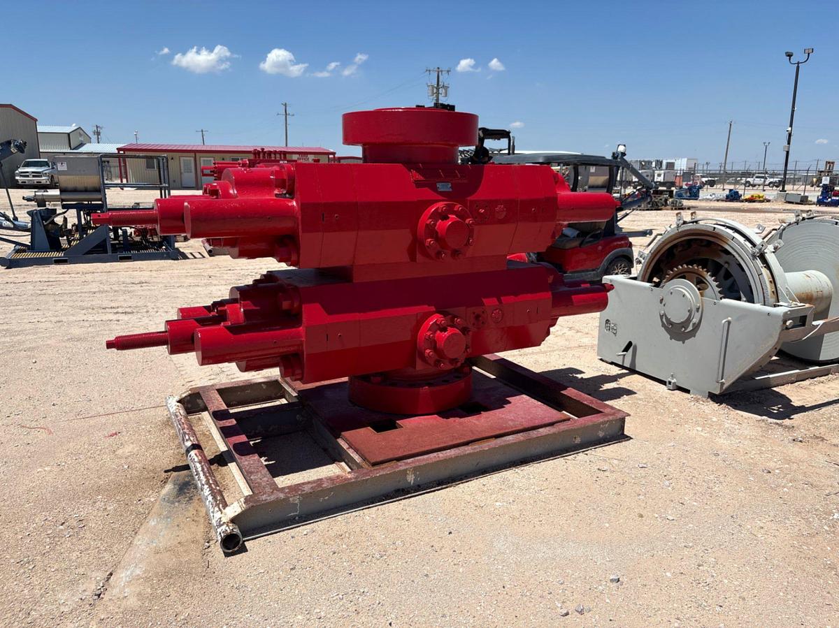 Used Axon type-50 13-5/8” 10K double hydraulic BOP