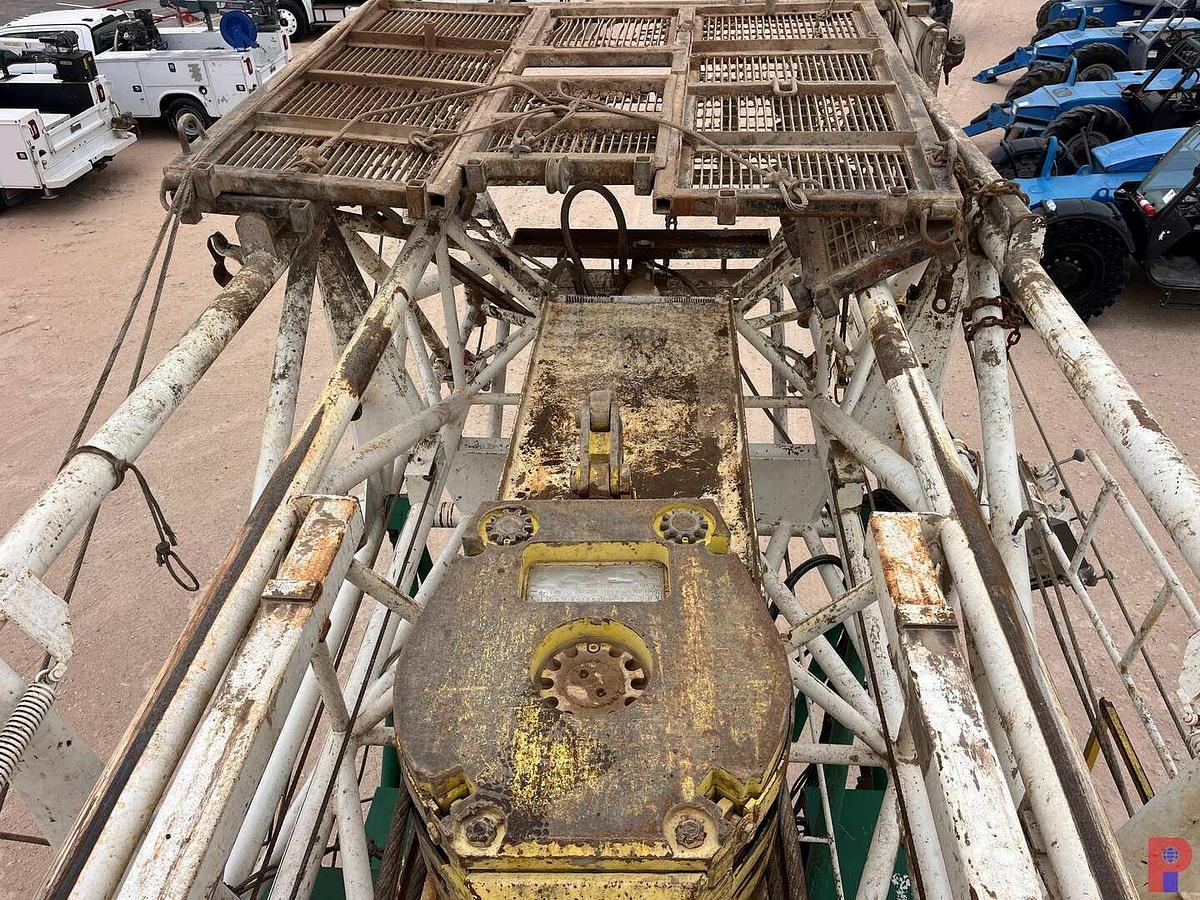 Used FRANKS 1287/160 BACK IN WELL SERVICE RIG MTD ON 4-AXLE CARRIER