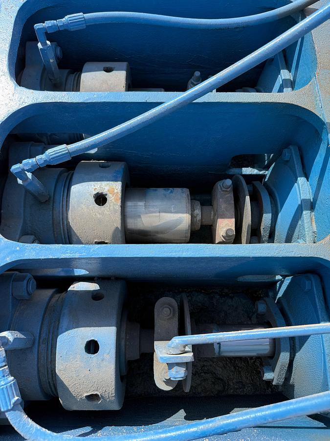 Used US MADE M&W YT 75-TON SLIP TYPE ELEVATOR