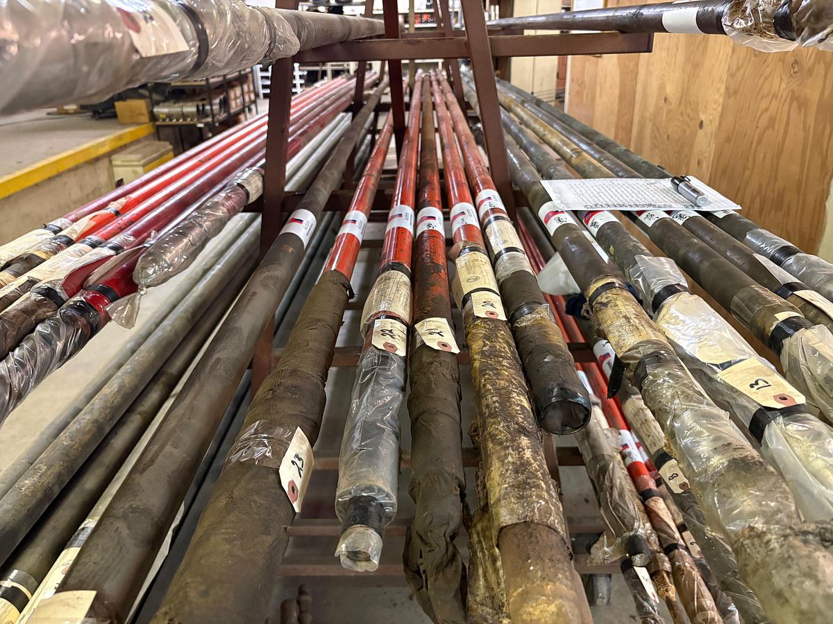 Used 2” x 1-1/2” x 12’, 72 comp ring, cs trim Rod