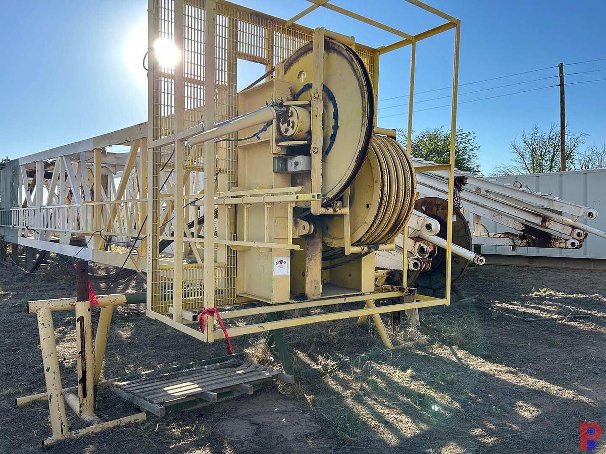 Used COVCO 136’-650,000 LBS DRILLING MAST