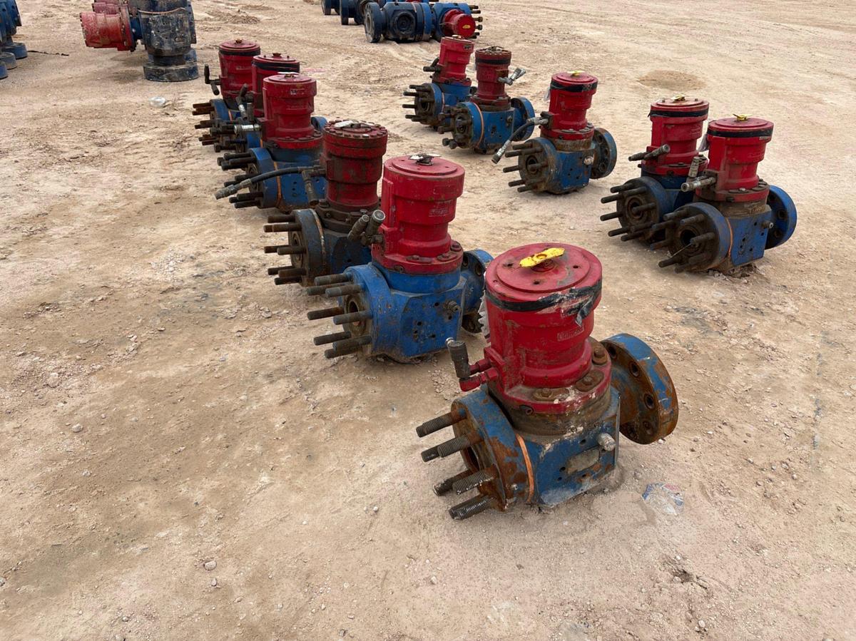 Used (6x$) (6) 2-1/2” 15K hydraulic ball valves