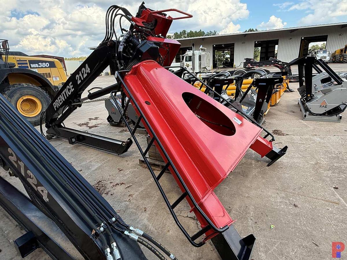 Used (NEW) PRENTICE 2124 HYDRAULIC KNUCKLE BOOM LOADER
