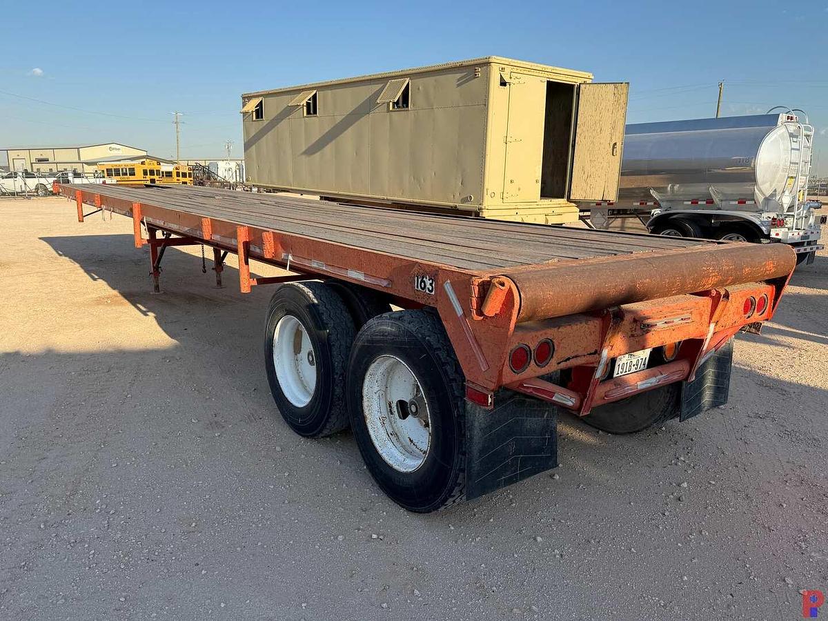 Used 1982 LUFKIN 40’ X 102” OILFIELD FLOAT FLATBED TRAILER