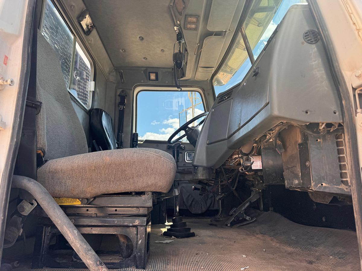Used 2007 Western Star 6900 XD Twin Steer Winch Truck / Gin Truck