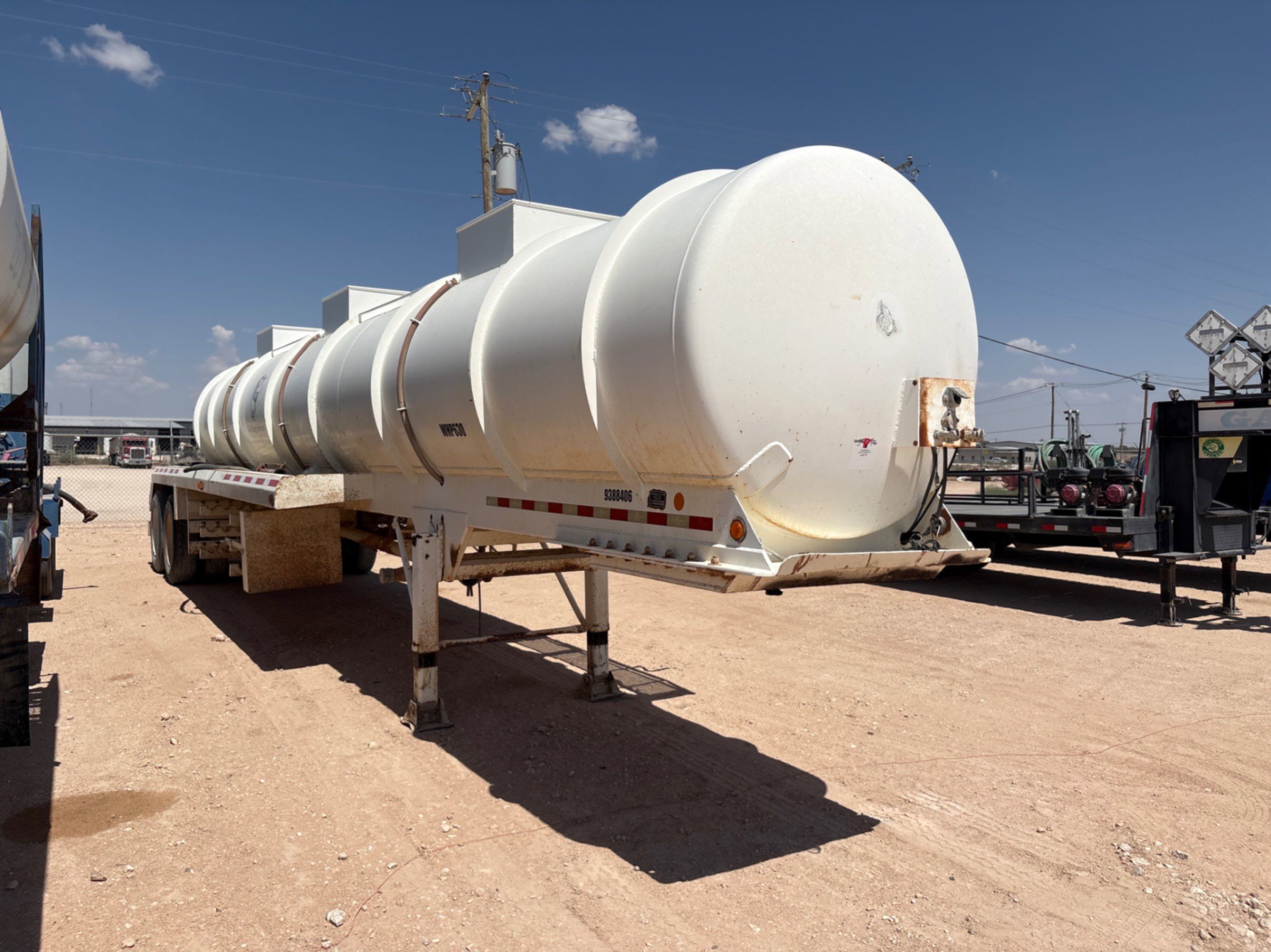 Used 2005 DRAGON 130 BBL T/A FLUID HAUL TRAILER