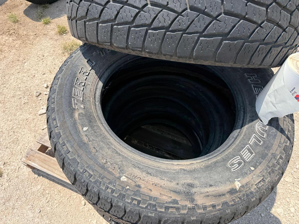Used LOT W/ (15) VARIOUS TIRES & WHEELS