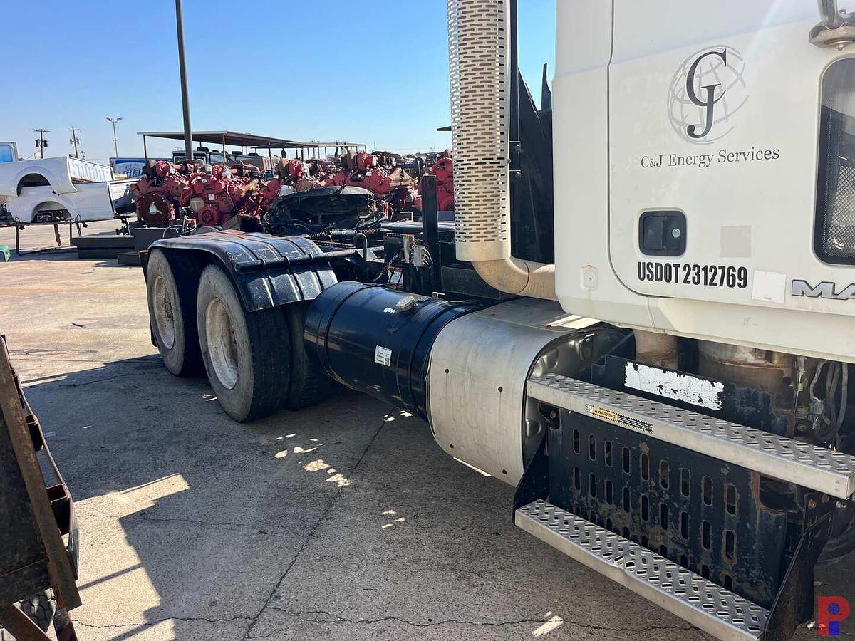 Used 2012 MACK CV713 T/A DAYCAB HAUL TRUCK