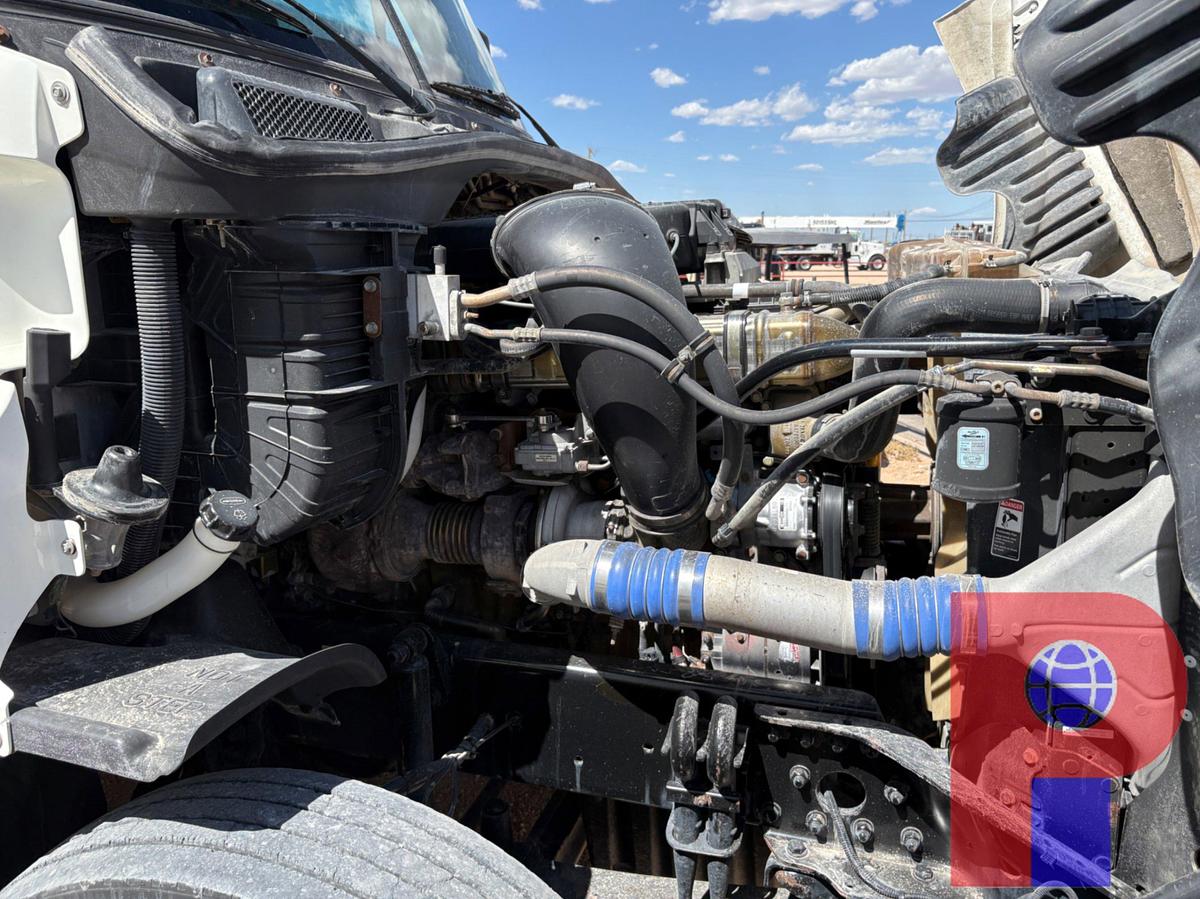 Used 2010 FREIGHTLINER CASCADIA T/A SLEEPER HAUL TRUCK