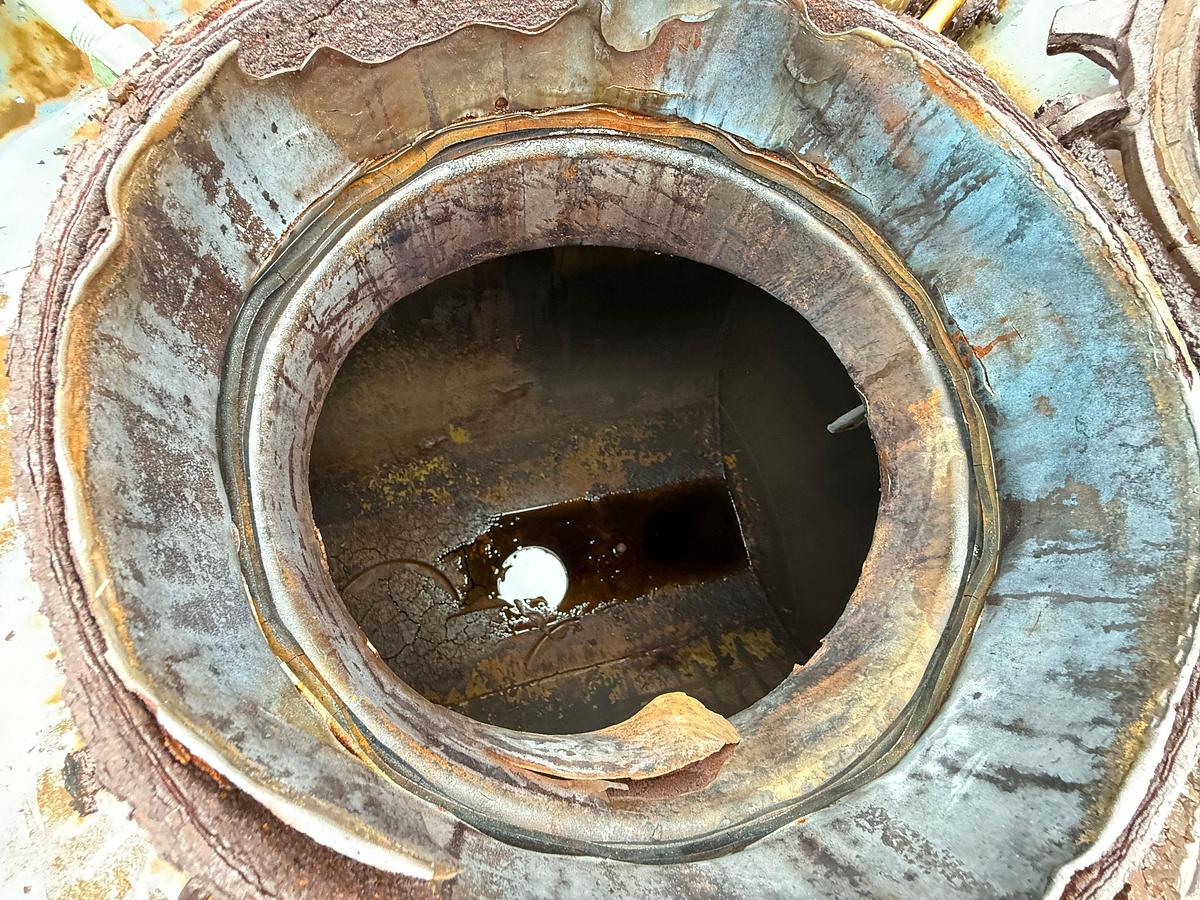 Used 2005 WORLEY WELDING WORKS 5,000 GAL 3-COMP ACID TRANSPORT TRAILER