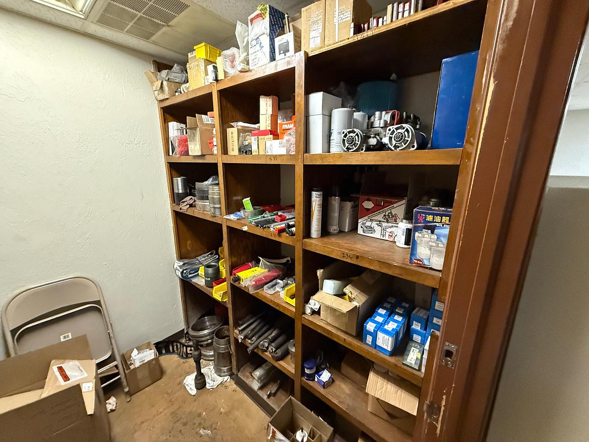 Used ROOM W/ SHELVES & (2) DOOR CABINET INCLUDES (100+) MACHINE CUTTING TOOLS, SUPPLIES, SPARE PARTS, & RELATED