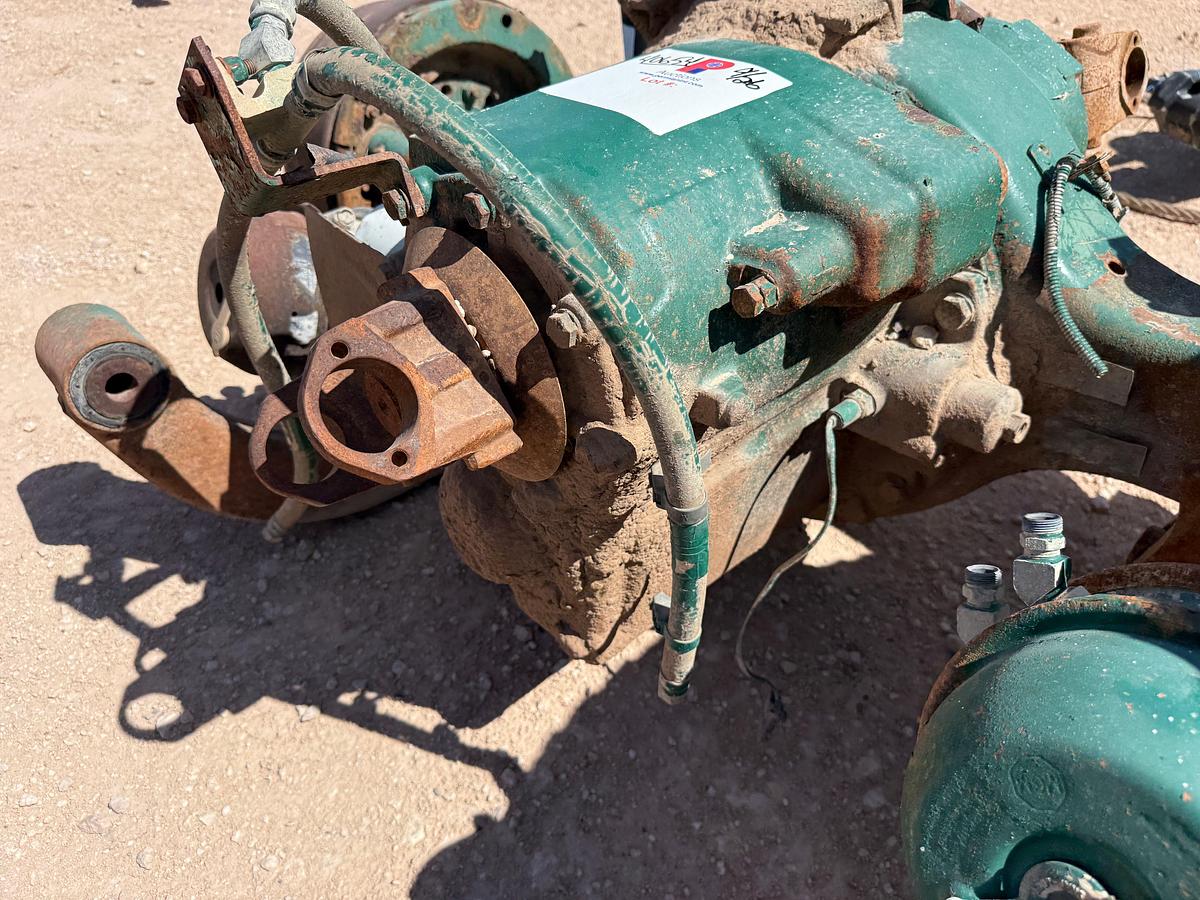 Used ROCKWELL RP23160 23K LBS 4.30 RATIO FRONT REAR DIFF & BANJO HSG W/ HUBS, DRUMS & TIRE WHEEL