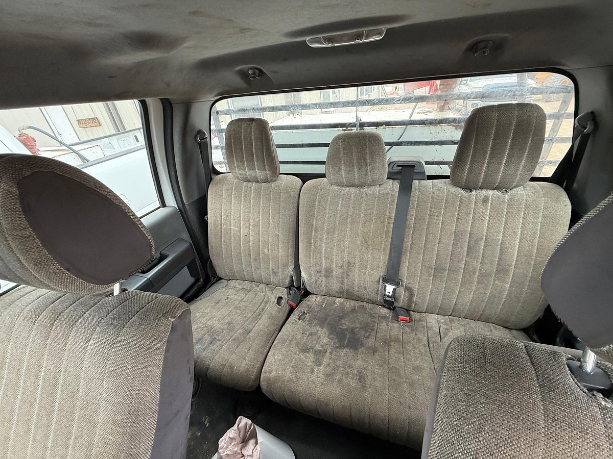 Used 2015 FORD F-250 XL SD 4WD CREW CAB FLATBED PICKUP TRUCK