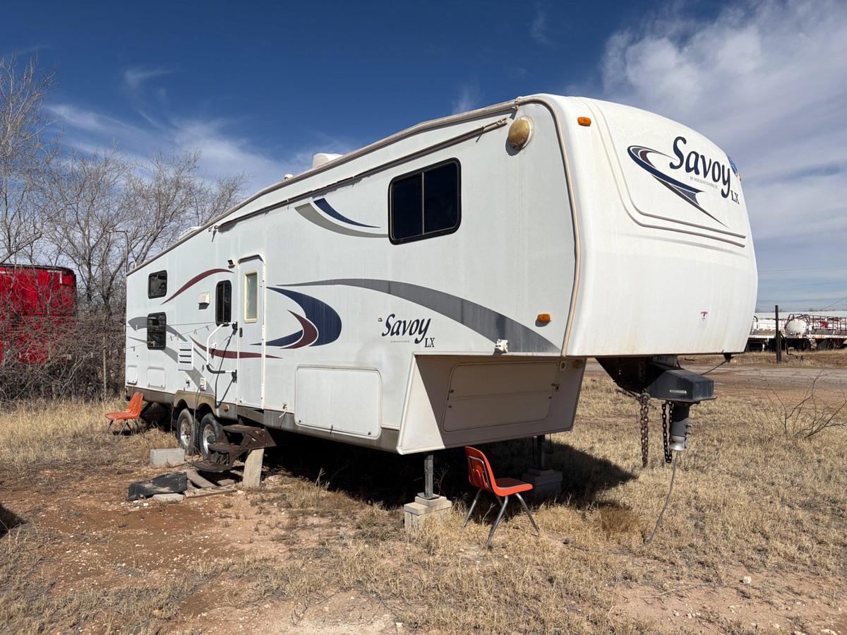 Used 2008 HOLIDAY RAMBLER SAVOY LX 32’ T/A 5TH WHEEL CAMPER TRAILER