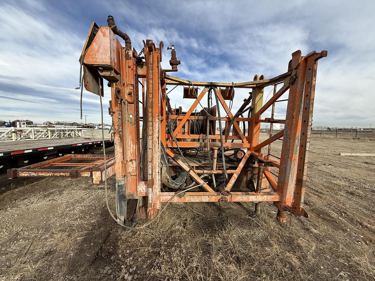 Used TAYLOR DD260HD 5-AXLE WELL SERVICE RIG CHASSIS F/ PARTS ONLY