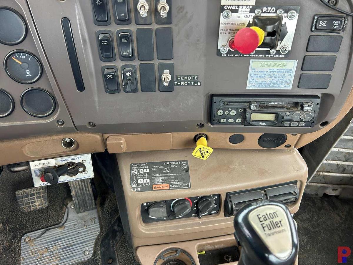 Used 2005 MACK CV513 T/A CEMENT SPM TRIPLEX PUMP TRUCK