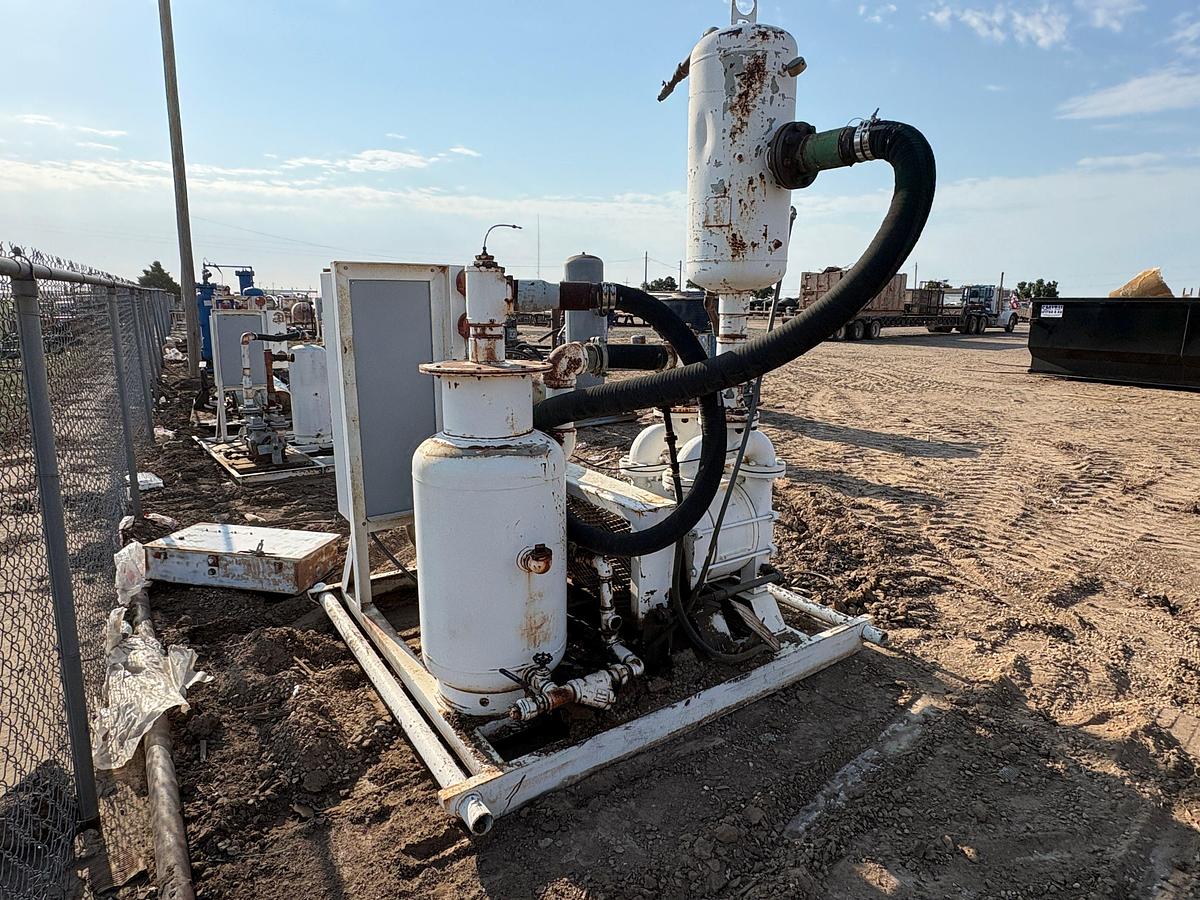 Used Siemens ELMO-F skidded vacuum pump unit