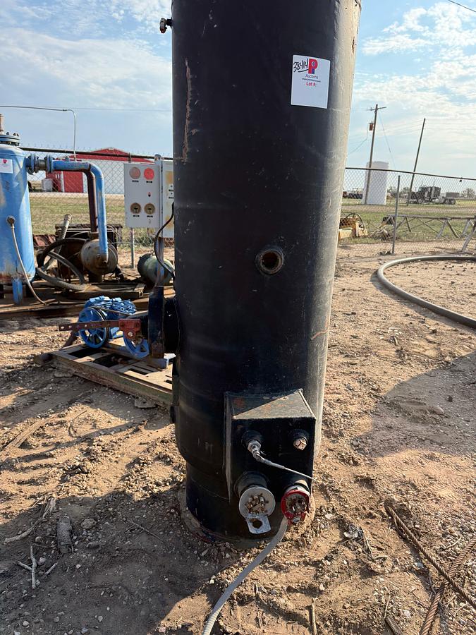 Used (2) SKIDDED AIR COMPRESSOR STATIONS INCOMPLETE F/ PARTS