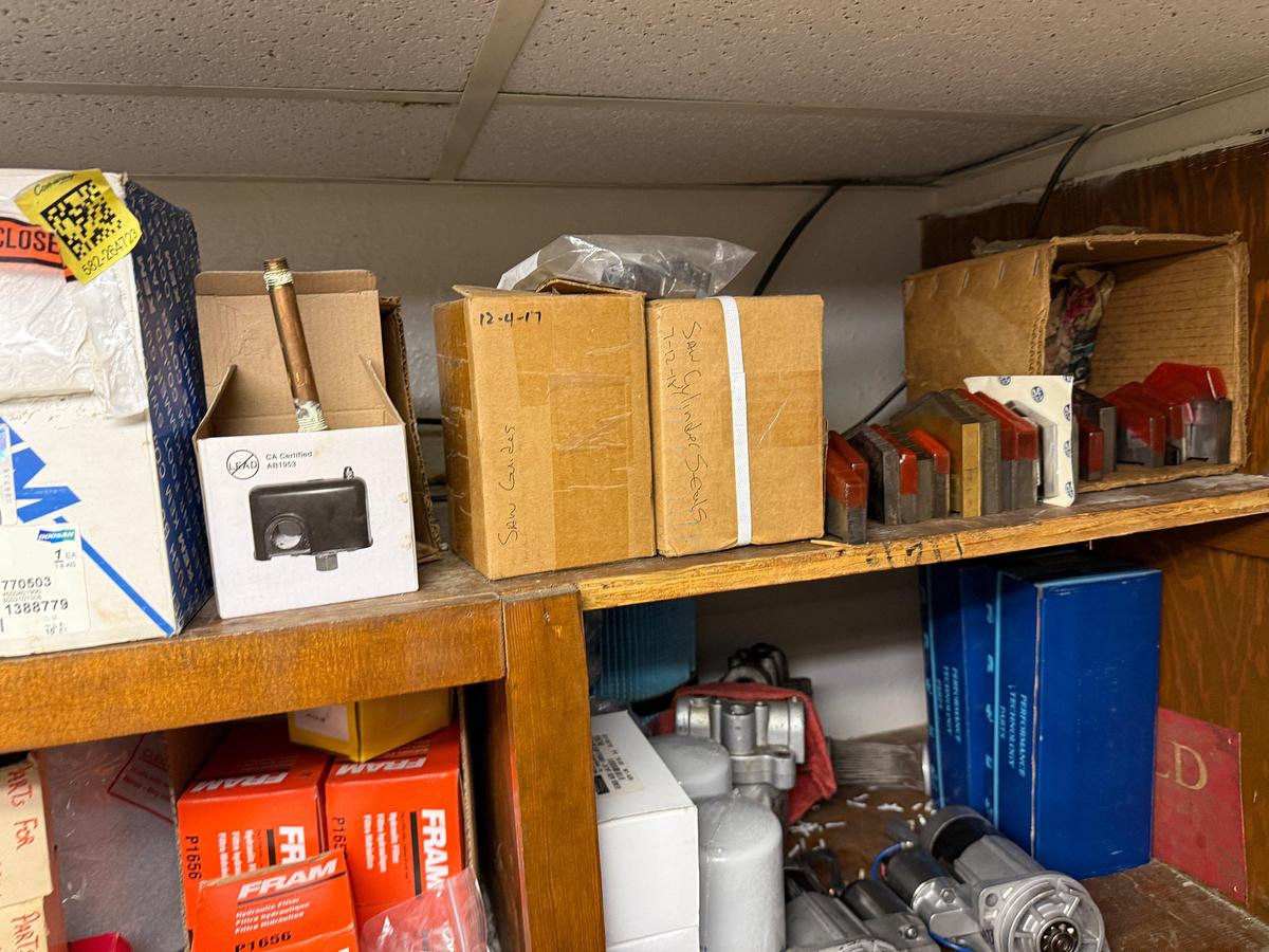 Used ROOM W/ SHELVES & (2) DOOR CABINET INCLUDES (100+) MACHINE CUTTING TOOLS, SUPPLIES, SPARE PARTS, & RELATED