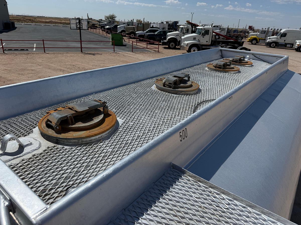 Used 2015 HINO 338 S/A DAYCAB 2,500 GALLON FUEL TRUCK