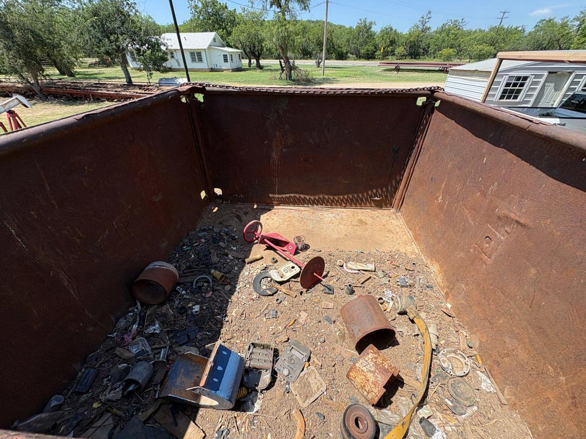 Used 8’ x 7.5’ x 4.5’ junk box