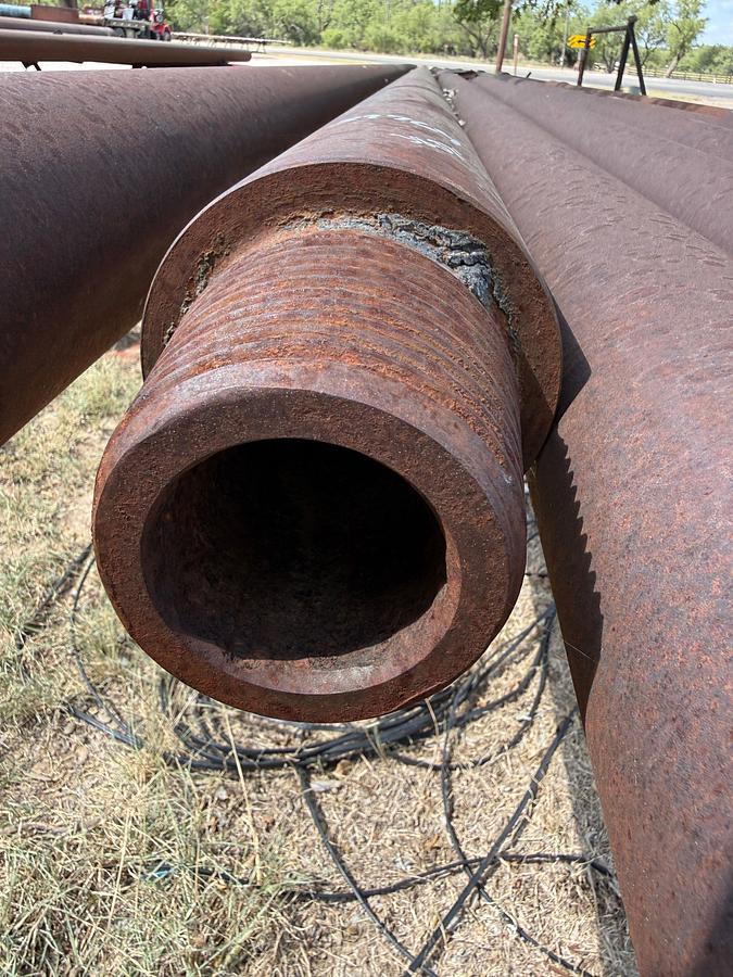 Used 5-3/4”OD x 2-1/2”ID X 38.37’L SPIRAL DRILL COLLAR W/ RECESS