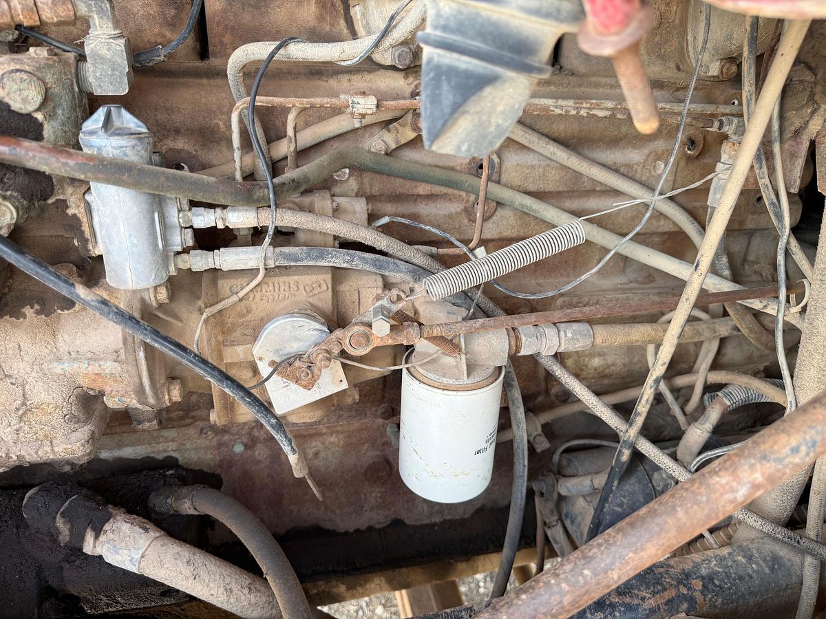 Used 1981 INTERNATIONAL 5000 T/A 30-TON GIN POLE TRUCK