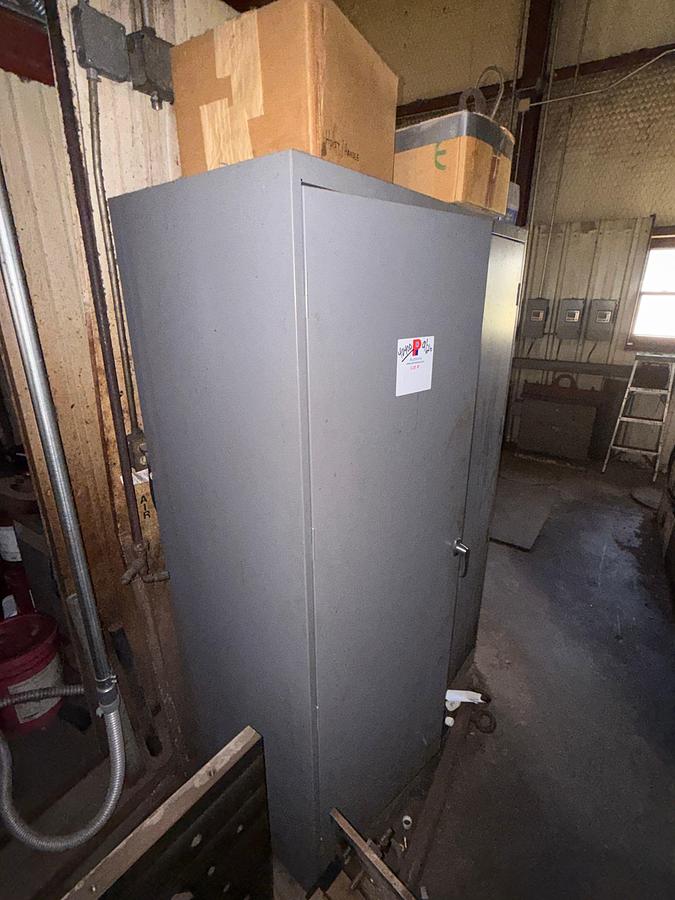 Used 4’x2’x6’ 2-DOOR METAL TOOL CABINET W/ MACHINE TOOL CONTENTS