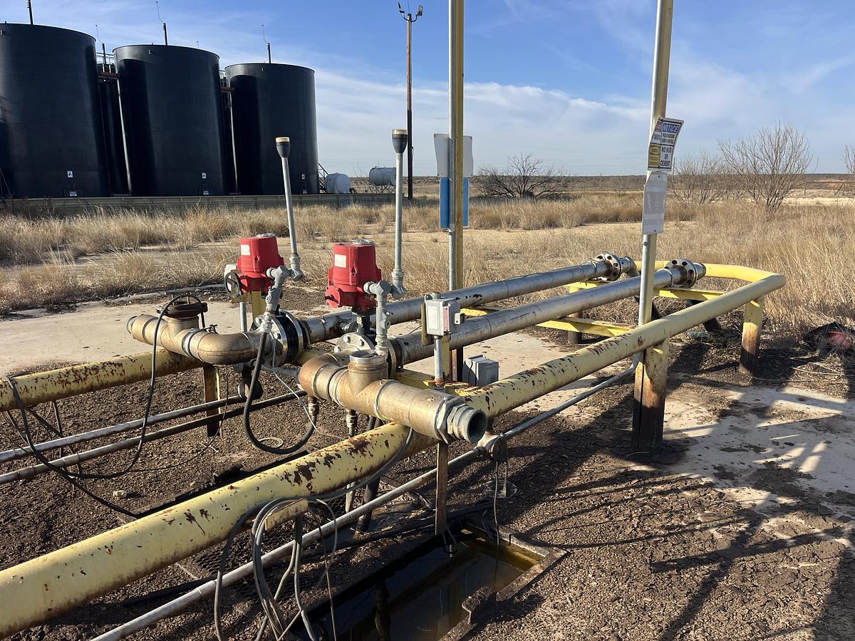 Used CROCKETT CO. SWD FACILITY, PERMITTED FOR 30,000 BBLS. PER DAY