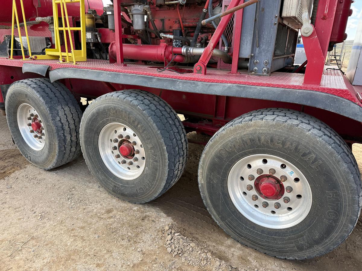 Used 2014 WATSON HOPPER PAY ZONE 550 DD 108’-300K 7-AXLE WELL SERVICE RIG