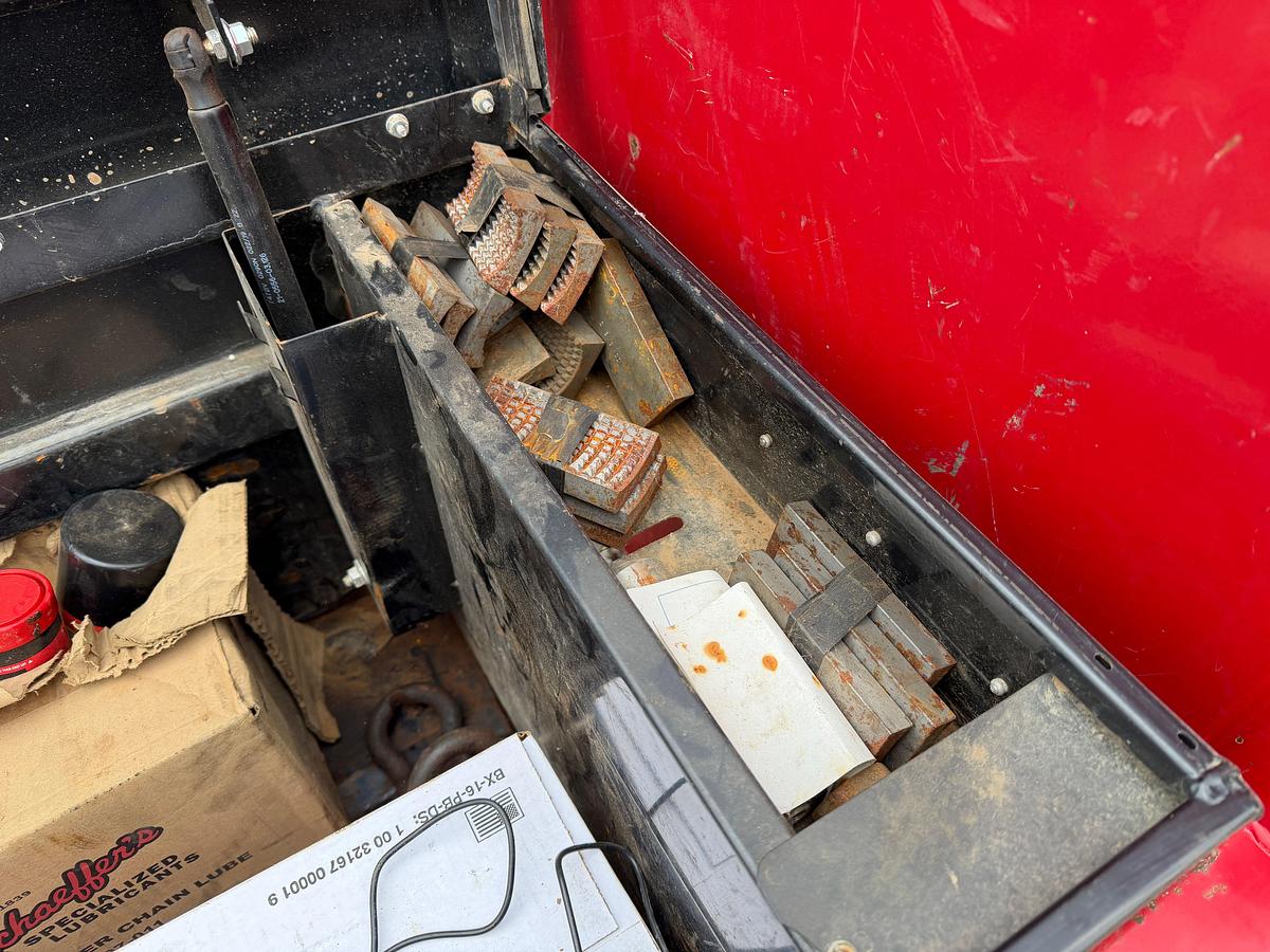 Used 2018 CHAOS METAL WORX 24' GN DOG HOUSE / TOOL TRAILER