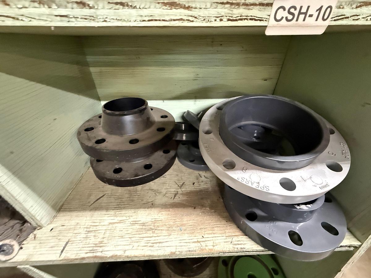 Used SECTION OF (60+) 1” Thru 8” BUTT WELD FLANGES W/ SOME FLANGE INST KITS
