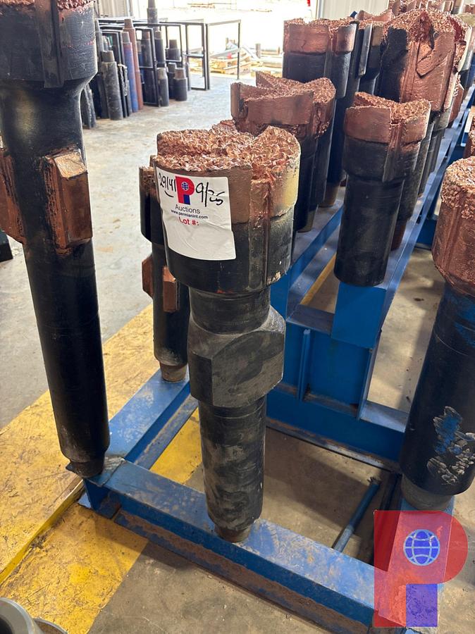 Used 8-5/8”OD BLADED MILL
