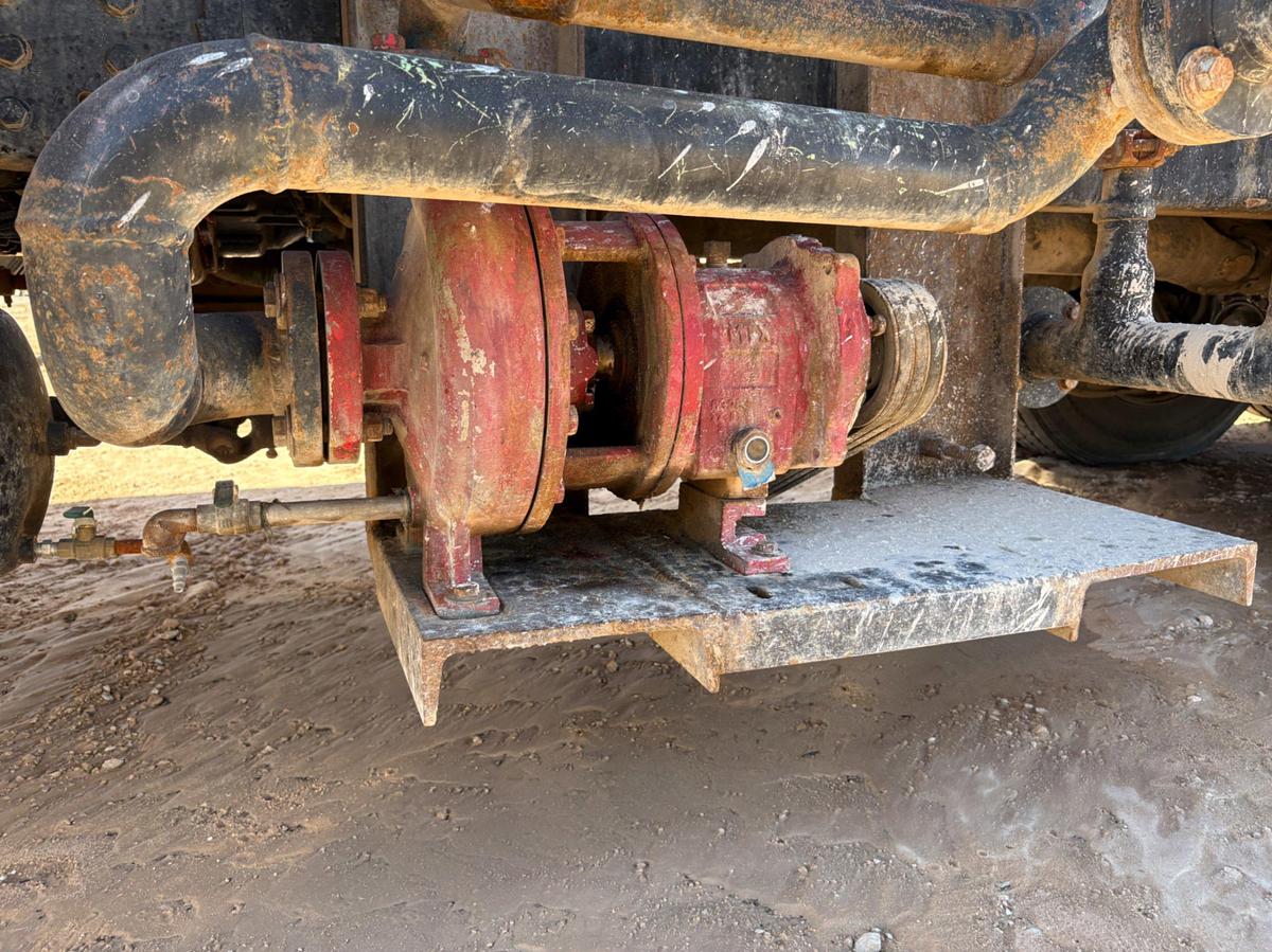 Used 2015 KENWORTH T800 T/A DAYCAB HOT OIL TRUCK