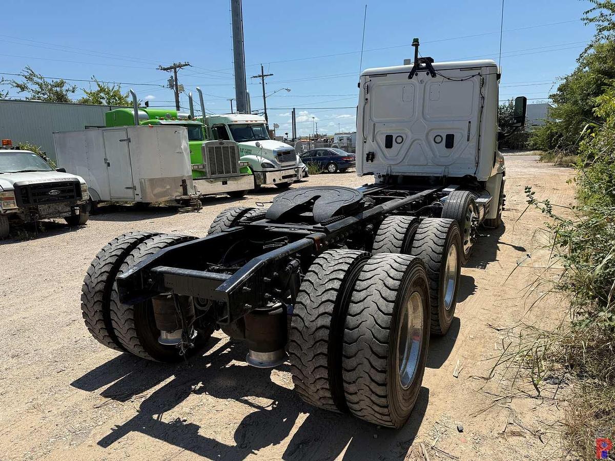 Used 2017 FREIGHTLINER CASCADIA PX125084ST TRI AXLE DAY CAB TRUCK TRACTOR