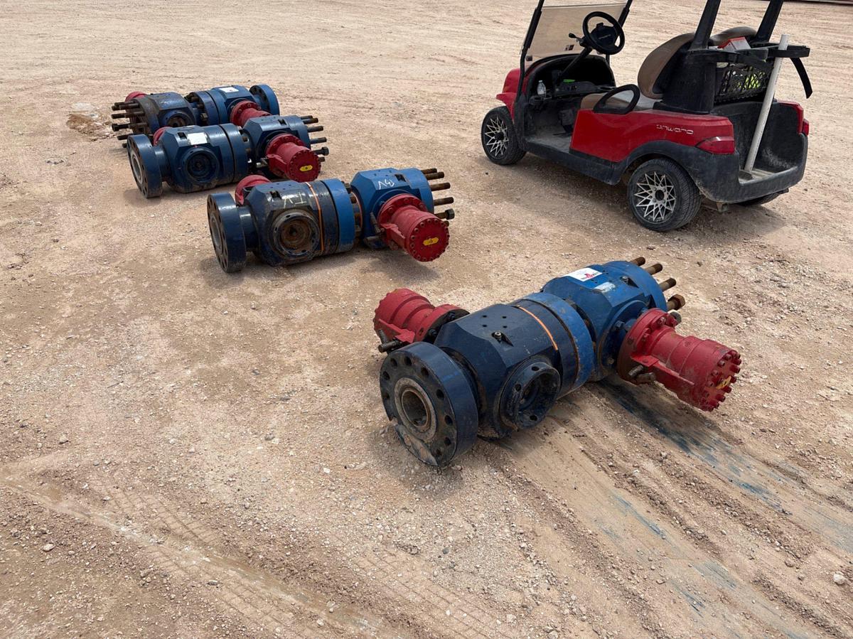 Used (8x$) 5” 15K hydraulic ball valves