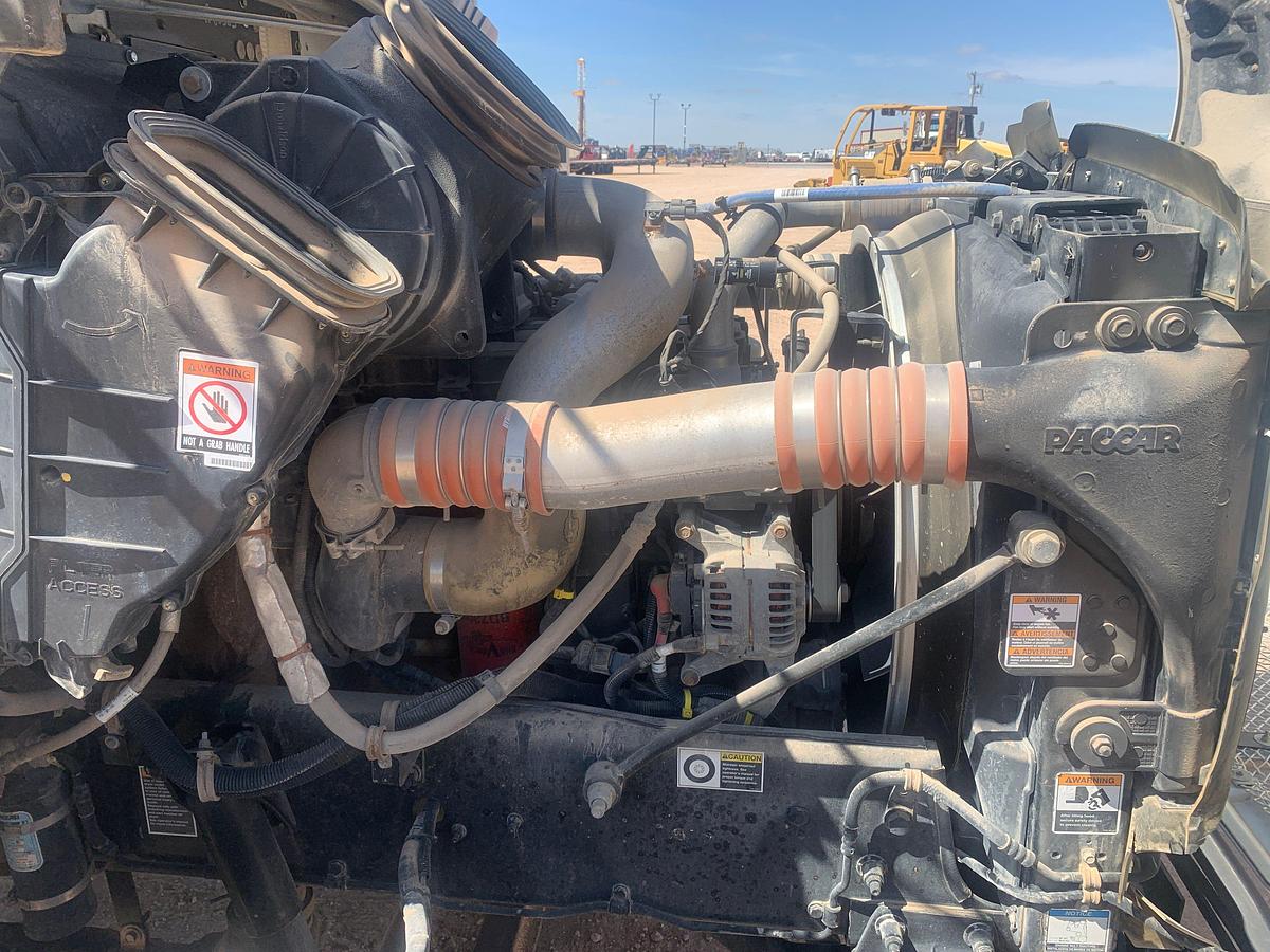 Used 2020 KENWORTH T370 S/A DAYCAB BOBTAIL FUEL TRUCK