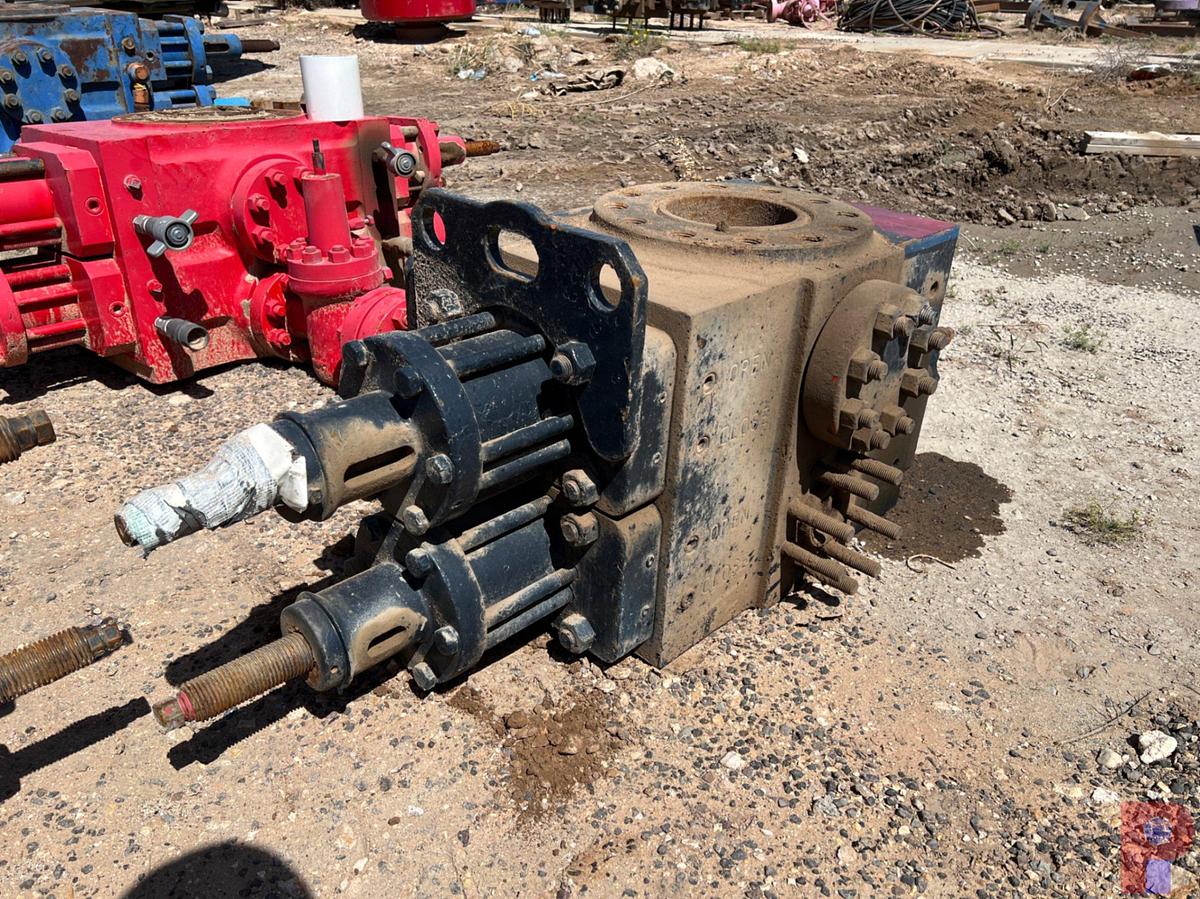 Used INCOMPLETE TOWNSEND 7-1/16” 5K DOUBLE BOP